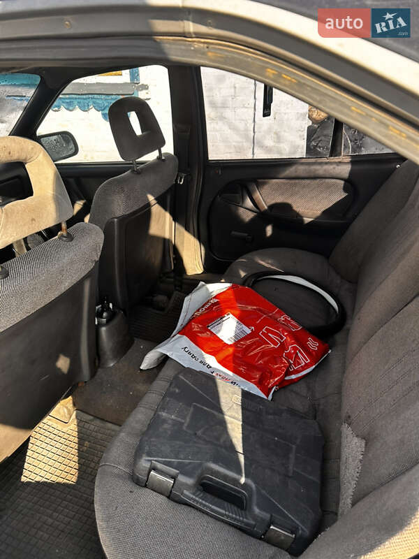 Седан Opel Omega 1988 в Новоукраїнці фото 10 Седан Opel Omega 1988 в Новоукраїнці