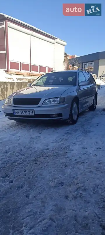 Opel Omega 2003