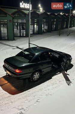 Седан Opel Omega 1996 в Ірпені