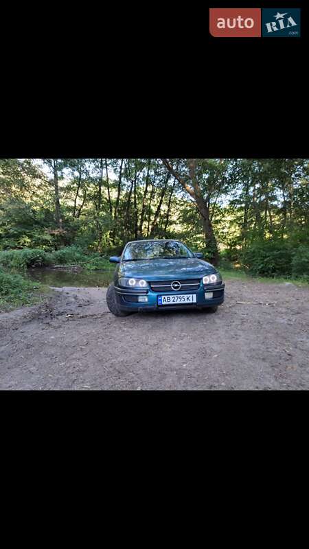 Седан Opel Omega 1996 в Мурованих Курилівцях