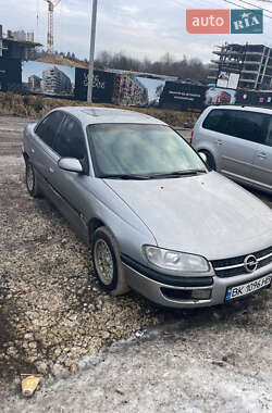 Седан Opel Omega 1995 в Львове