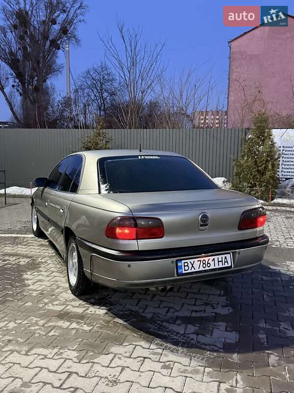 Седан Opel Omega 1994 в Чернівцях