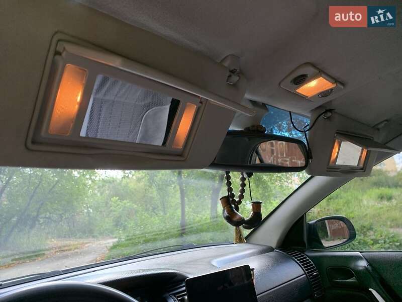 Седан Opel Omega 1997 в Каменец-Подольском