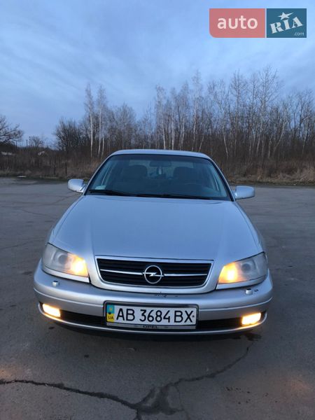 Седан Opel Omega 2001 в Виннице