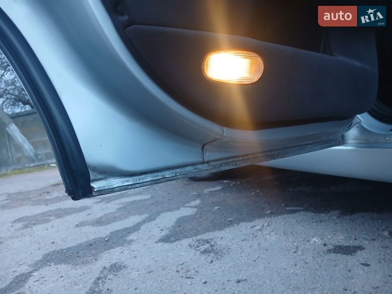 Седан Opel Omega 2002 в Новомиргороде