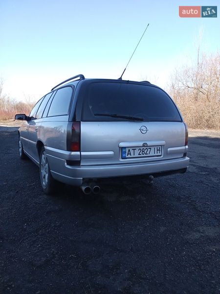Універсал Opel Omega 2001 в Снятині
