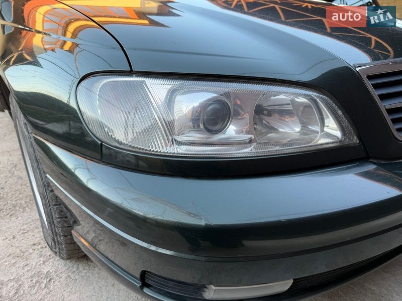 Седан Opel Omega 2003 в Києві