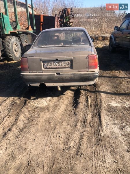 Седан Opel Omega 1987 в Слобожанском