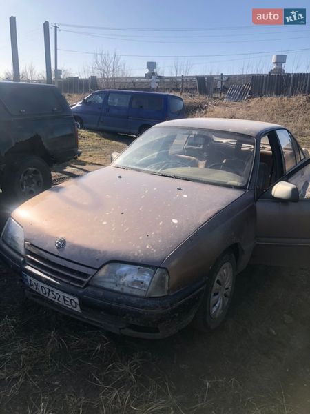 Седан Opel Omega 1987 в Слобожанском