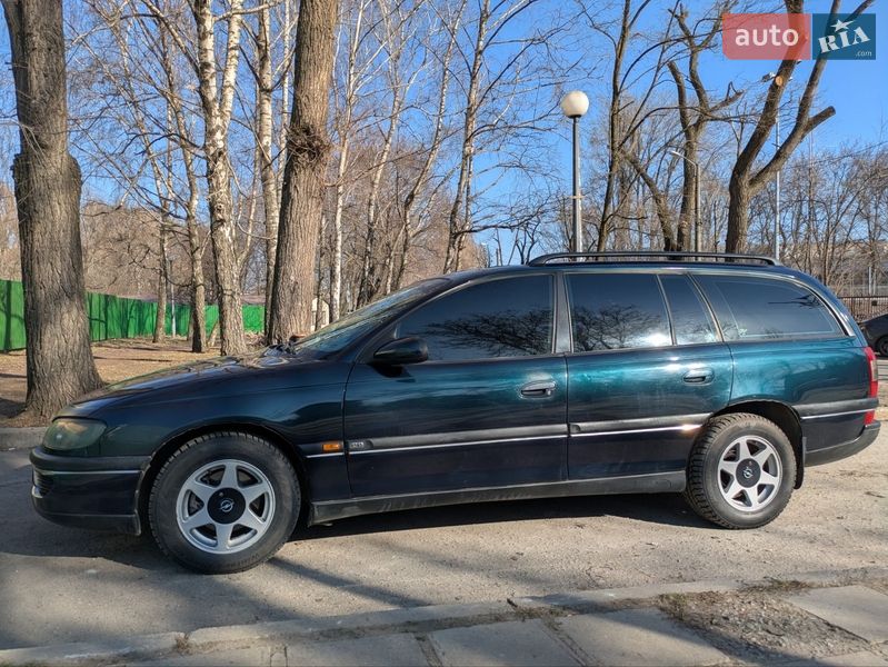 Универсал Opel Omega 1997 в Днепре