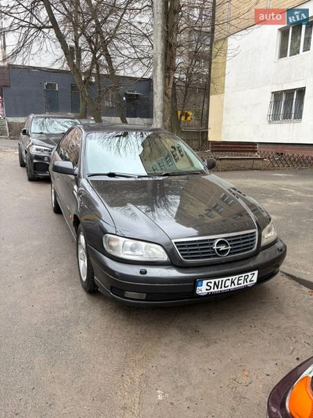 Opel Omega 2001