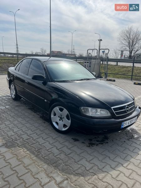 Opel Omega 2002