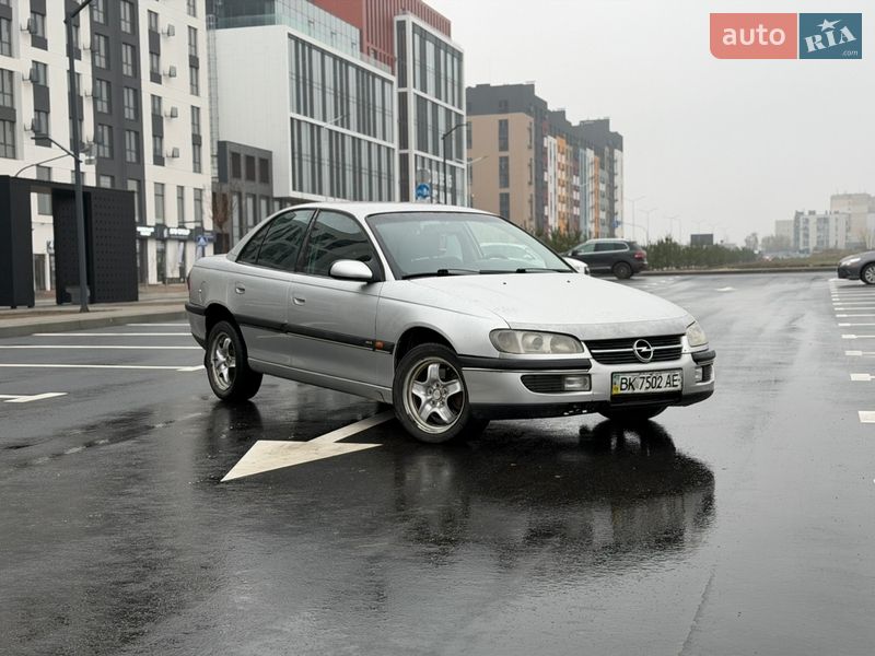 Седан Opel Omega 1999 в Ровно