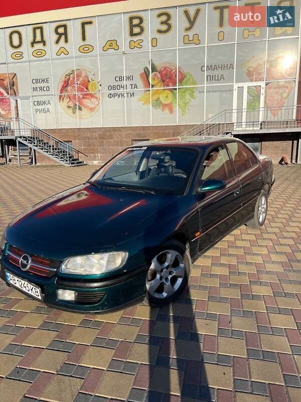 Седан Opel Omega 1997 в Гайсину