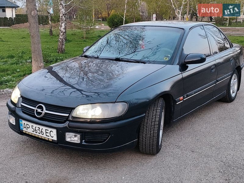 Седан Opel Omega 1999 в Запоріжжі