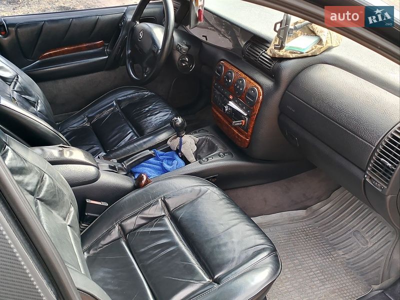 Седан Opel Omega 1997 в Корсуне-Шевченковском