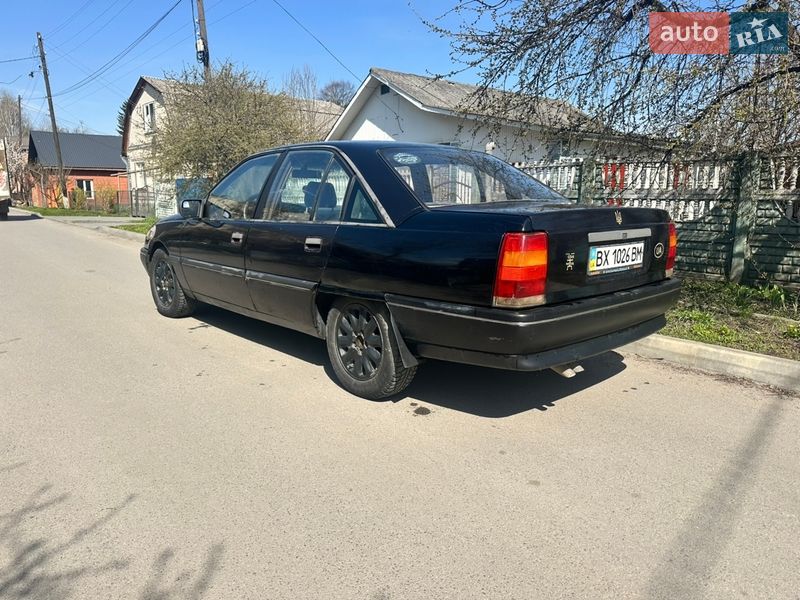 Седан Opel Omega 1989 в Хмельницькому