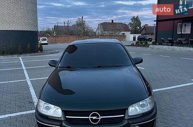 Седан Opel Omega 1998 в Дубно