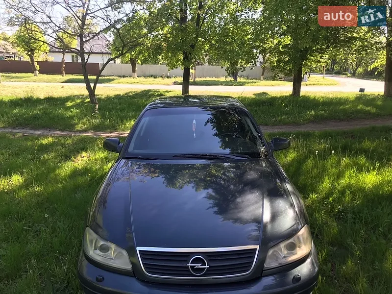 Opel Omega