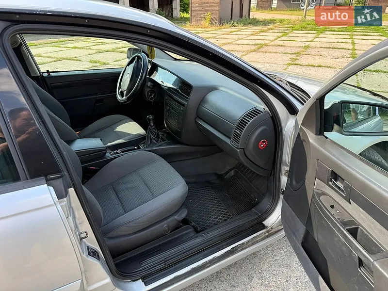 Opel Omega 2001 VIN W0L0VBF3511152528 фото оголошення 9 з 49