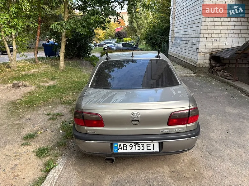 Opel Omega