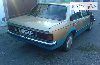 Седан Opel Rekord 1981 в Угледаре