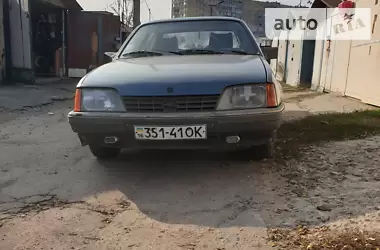 Opel Rekord 1985