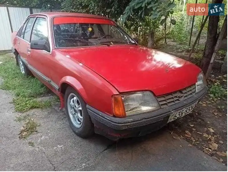 Opel Rekord 1986