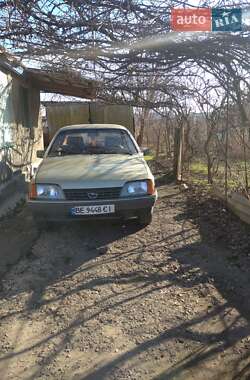 Седан Opel Rekord 1984 в Николаеве