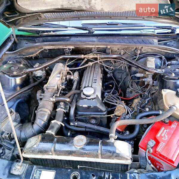 Седан Opel Rekord 1986 в Кременчуге