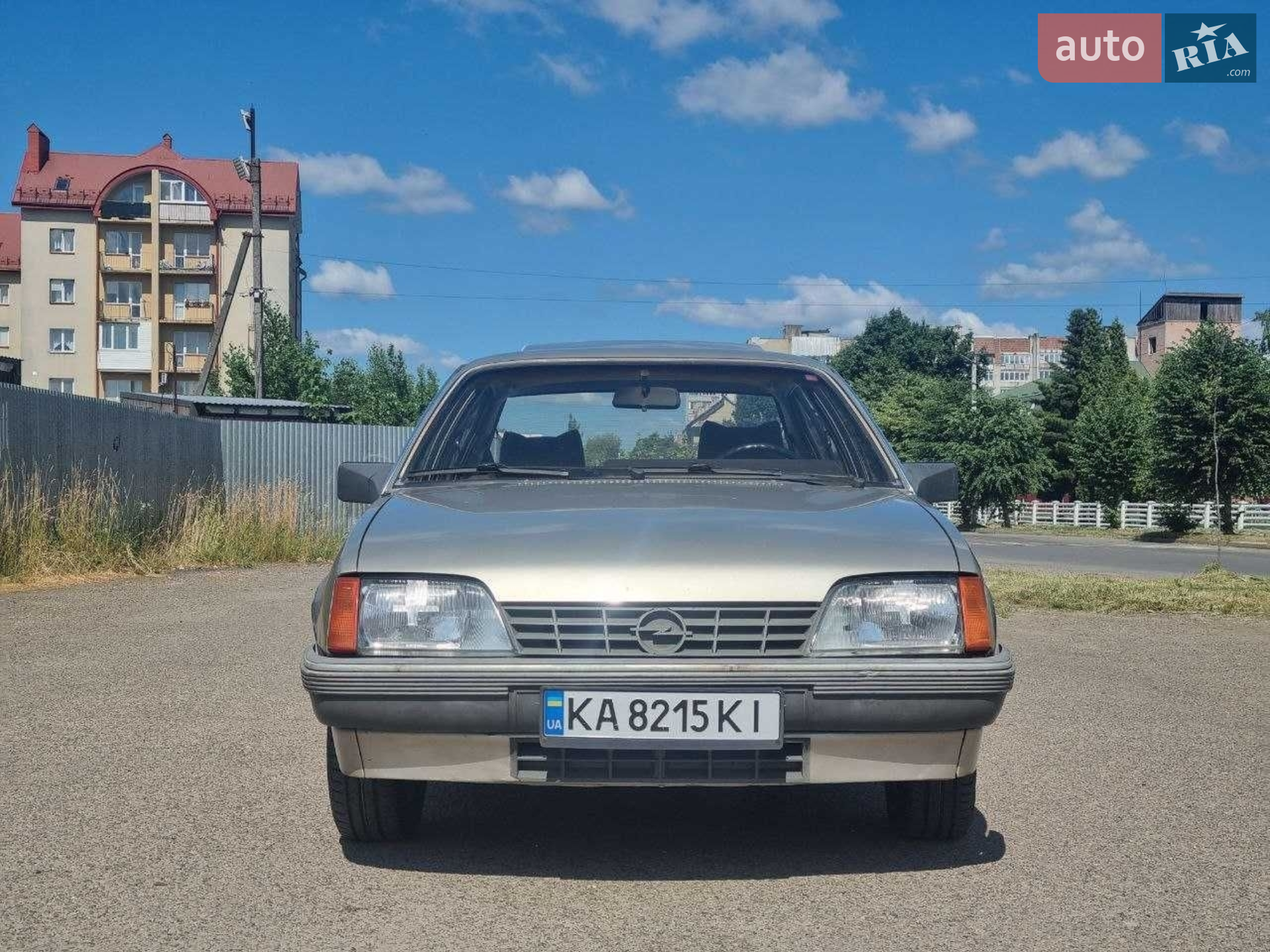 Opel Rekord 1986