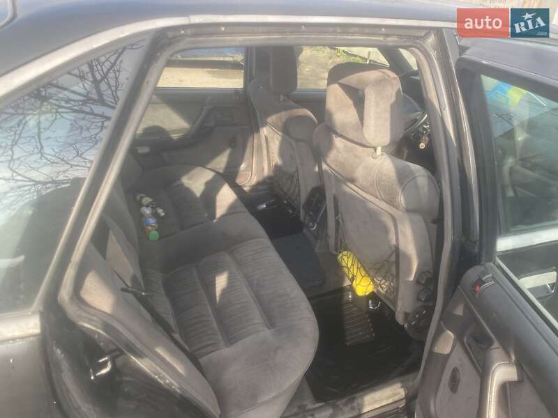 Седан Opel Senator 1988 в Килии