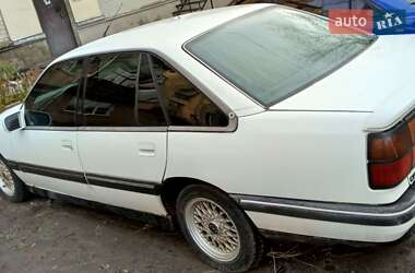 Седан Opel Senator 1992 в Павлограді