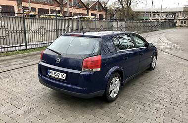 Хэтчбек Opel Signum 2004 в Одессе