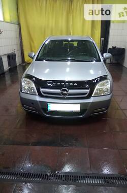 Хэтчбек Opel Signum 2003 в Селидово
