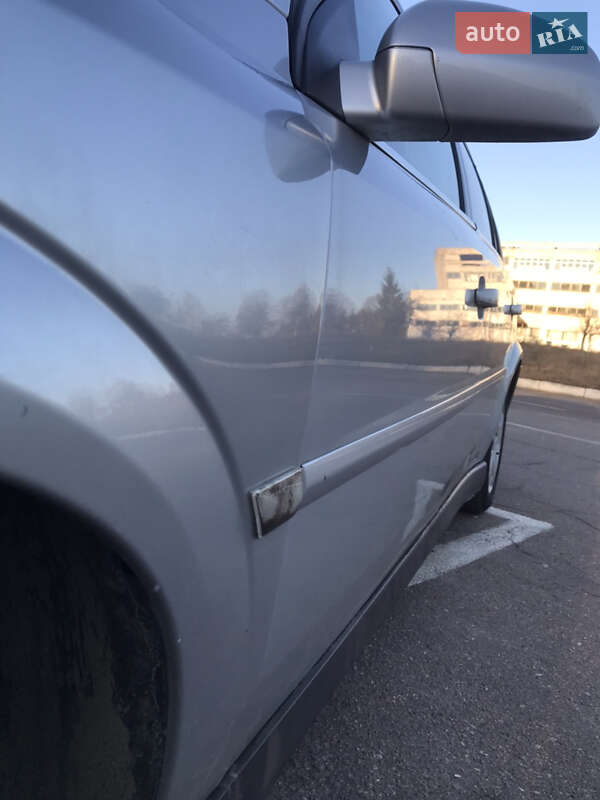 Хетчбек Opel Signum 2004 в Коростишеві
