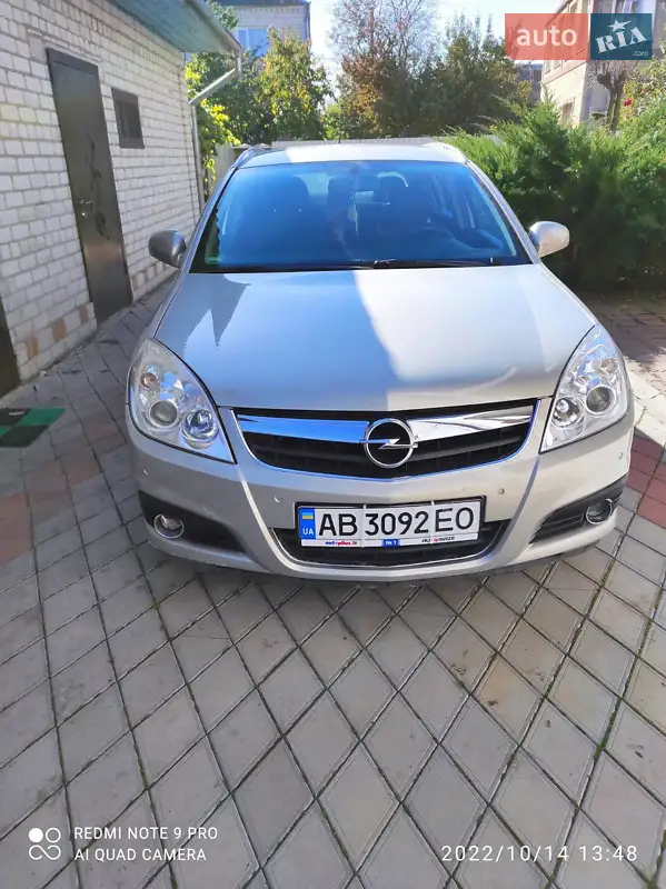 Opel Signum 2006