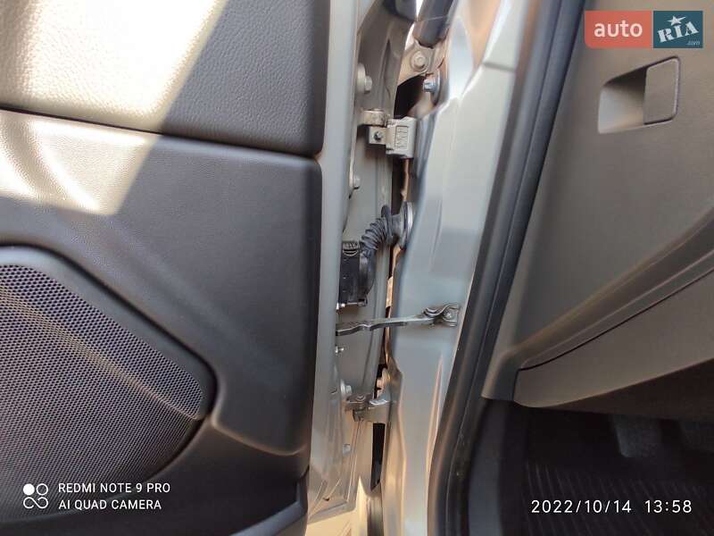 Хэтчбек Opel Signum 2006 в Казатине