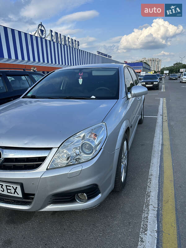 Хэтчбек Opel Signum 2005 в Хмельницком