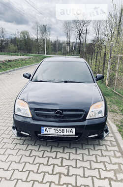 Хетчбек Opel Signum 2004 в Івано-Франківську