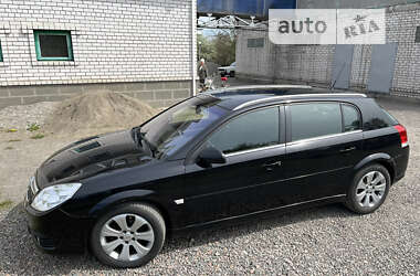 Хэтчбек Opel Signum 2008 в Черкассах