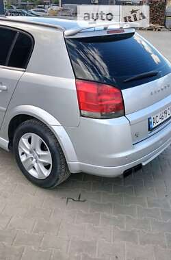 Хетчбек Opel Signum 2003 в Луцьку