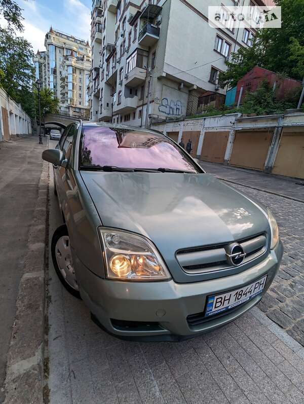 Хетчбек Opel Signum 2003 в Одесі