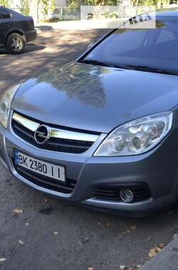 Хэтчбек Opel Signum 2008 в Ровно