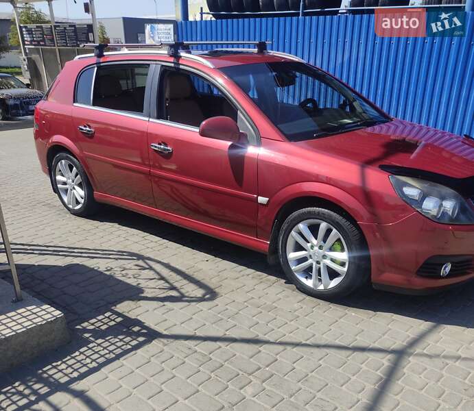 Хэтчбек Opel Signum 2008 в Ивано-Франковске