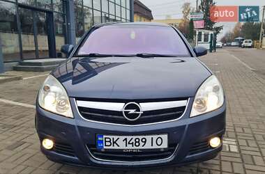 Хэтчбек Opel Signum 2008 в Ровно