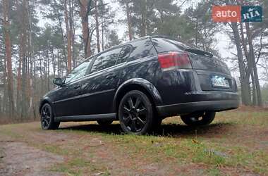 Хетчбек Opel Signum 2003 в Олевську