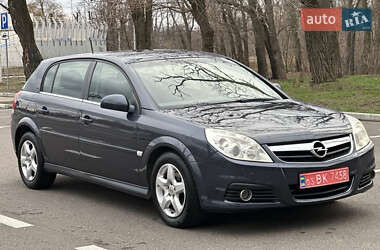 Хэтчбек Opel Signum 2007 в Николаеве