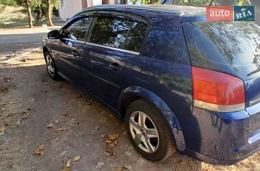 Хэтчбек Opel Signum 2005 в 