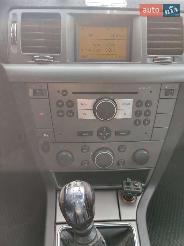 Хетчбек Opel Signum 2006 в Сумах фото 10 Хетчбек Opel Signum 2006 в Сумах